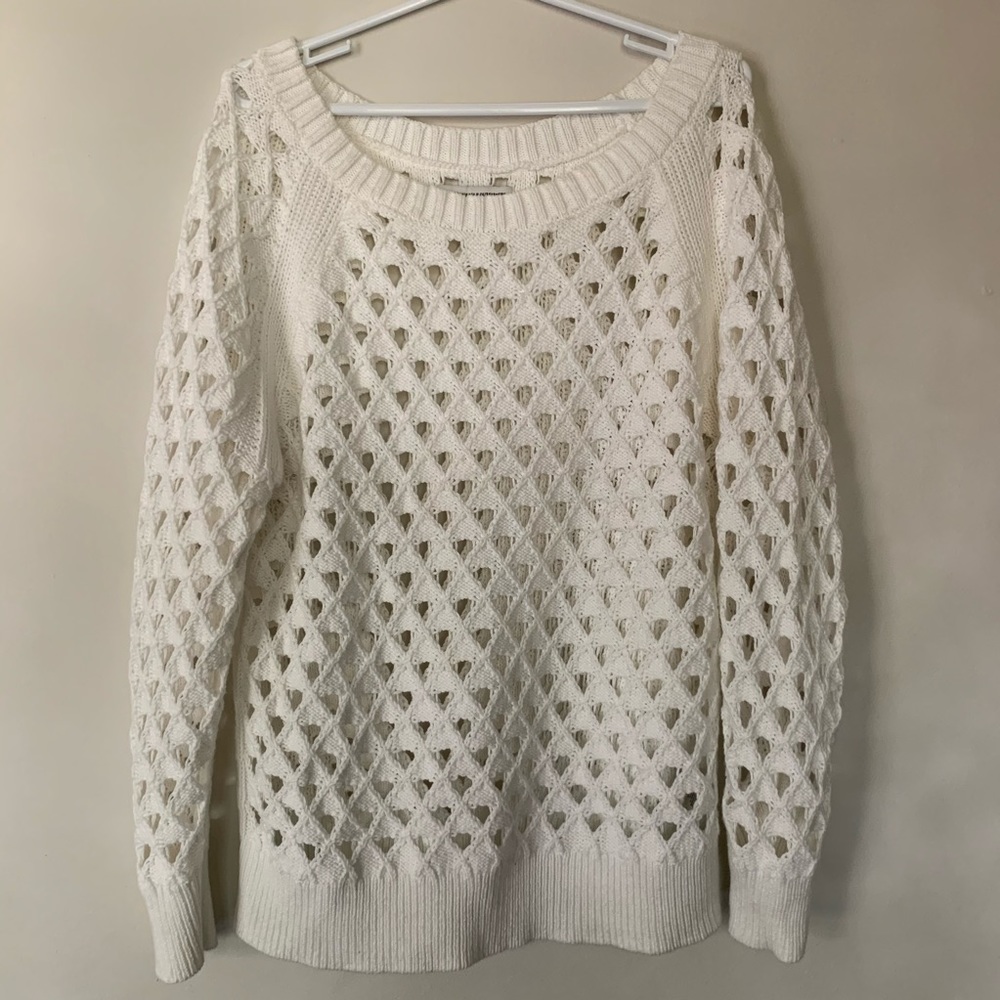 White American Eagle Outfitters Sweater
